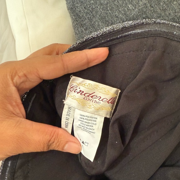 CINDERELLA DIVINE size 8 - Picture 6 of 8